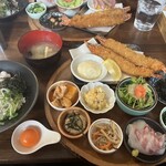 カフェ＆バル 太陽と月 - 