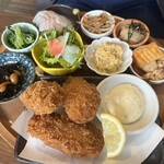 カフェ＆バル 太陽と月 - 