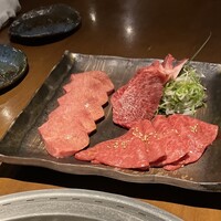 蕃 YORONIKU - 葱塩タン、厚切り上タン、上ハラミ  