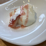 ロルノ - パンナコッタ〜苺のソースを添えて〜