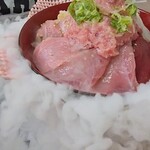 みなと市場 小松鮪専門店 - 