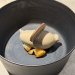 Simples - マッシュルームのアイスクリーム