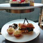 TAVERN by the green - 