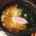 塩ホルモン とん福 - 醤油ラーメン