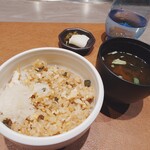 八重洲 steak & seafood 鉄板焼き 一心 - 甘生姜と共に美味しい