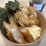 シーサイドガーデン波の上 - 