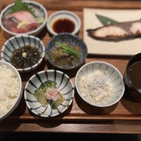 魚とおばんざい 泉士 - 