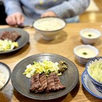味の牛たん 喜助 駅前中央本店 - 特切り厚焼定食2枚4切り2,512円