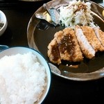 とんとん - トンカツとごはんアップ