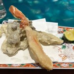 suiren - ずわい蟹としめじの天ぷら