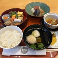 鉢の木 新館 - 