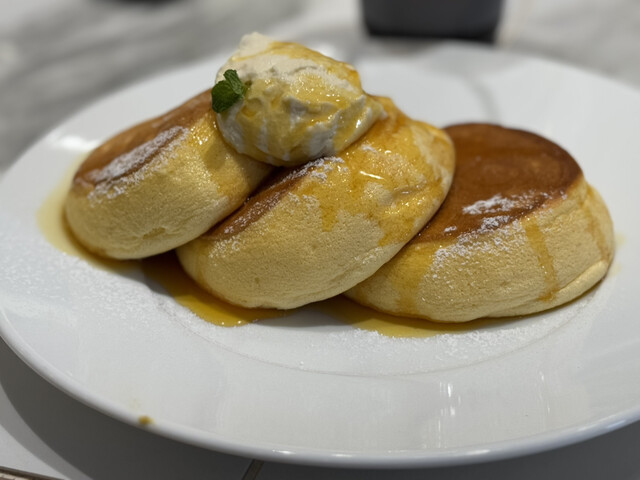 幸せのパンケーキ 梅田店のご予約 - 東梅田/カフェ | 食べログ