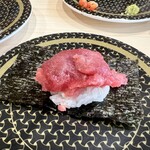 はま寿司 - 本鮪中落ちつつみ(1貫) 176円