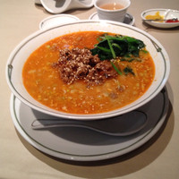 中国飯店 富麗華 - 坦々麺