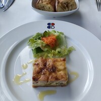 ブラッスリー ポール・ボキューズ 大丸東京 - ほうれん草とベーコンのキッシュ　ロレーヌ風