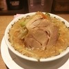 野郎ラーメン 新橋駅前店