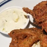 CHILLAX BURGERS&WINE - 北海道フライドチキン