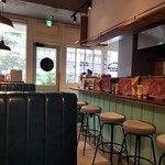 CHILLAX BURGERS&WINE - 