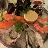 ロウリーズ・ザ・プライムリブ 恵比寿ガーデンプレイス店 - 