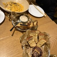 TOOTH TOOTH GARDEN RESTAURANT - 