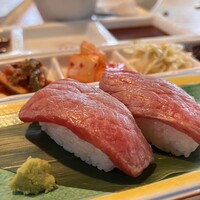 雪月花 彦根 - 握り寿司、折角の美味しい食材なので改良して頂けると更に満足度が高まります。