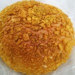 アサカベーカリー 本町店 - 焼きカレーパン       130円