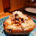 和洋折衷 ずいこう - 洋なしとゴルゴンゾーラのオーブン焼き