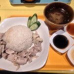 堀内チキンライス - 海南鶏飯　(チキンライス)