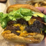 Teddy's Bigger Burgers - 