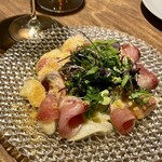 Trattoria DUE - 天然寒ブリと聖護院大根のカルパッチョ