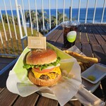 テディーズ ビガー バーガー - 料理写真: