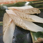 治鮨 - 26年6月　鱚　昆布〆