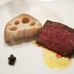 Hirovanna - 素朴なお肉、火入れが絶妙