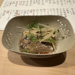 間 - 鰯胡麻油漬け