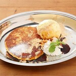 ホットク  黒蜜バニラアイス添え