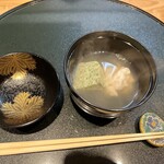 くずし割烹 樋ぐち - えびのつみれ。えびがゴロゴロはいってます