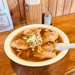 かじかや手打らーめん - チャーシュー麺