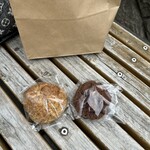 bob bagel - 酵母スコーン、チョコレートチャンクスコーン