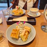 フラワーカフェ BLOOMY'S - 