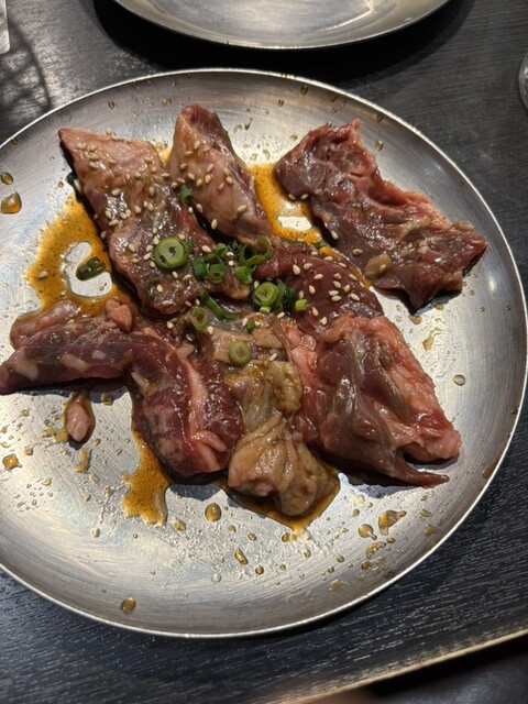 味ん味ん 京王堀之内店 - 京王堀之内/焼肉 | 食べログ