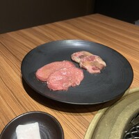 中目黒焼肉 登牛門 - 