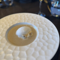 DINING & BAR TABLE 9 TOKYO - 