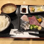 魚屋食堂 魚吉三平 - 