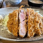 とんかつ 大倉 - 特ロース定食