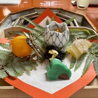 三嶋亭 本店 - お正月なので少しお節も