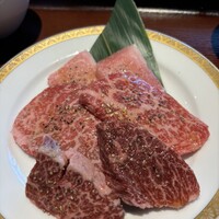 馬車道 de 焼肉 DOURAKU CORRIDA 北仲ブリック＆ホワイト店 - 