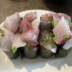 亀正くるくる寿司 - リュウキュウ