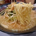 昭和屋 - ねぎ味噌（こってり・細麺）