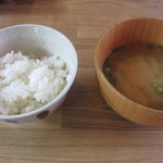 ご飯セット（３００円）漬け物も付きます。