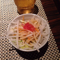 旬菜ステーキ処 らいむらいと - 前菜のダイコンサラダ
                
